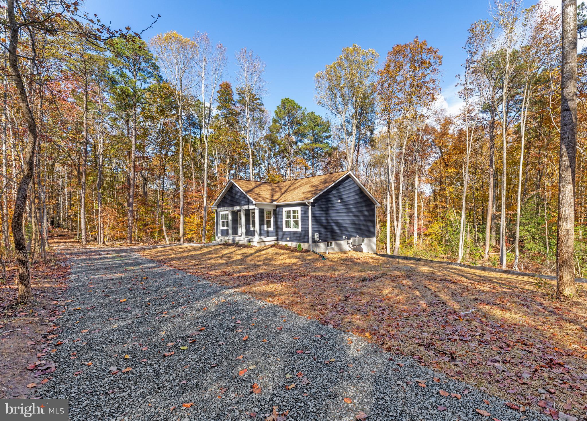 13119 Thunder Road King George, VA 22485 - Photo 4 of 51 Gallery Image 4