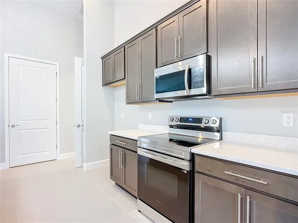 $2,600 | 16 Egan Drive, Palm Coast, FL 32164