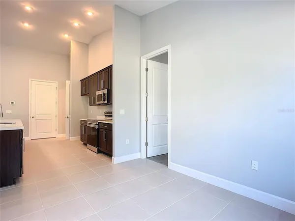 $2,600 | 16 Egan Drive, Palm Coast, FL 32164