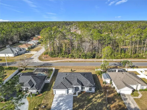$2,600 | 16 Egan Drive, Palm Coast, FL 32164
