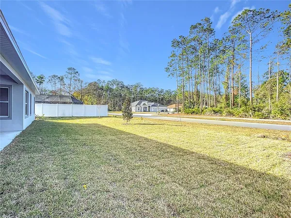 $2,600 | 16 Egan Drive, Palm Coast, FL 32164