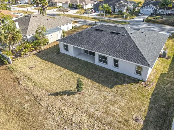 $2,600 | 16 Egan Drive, Palm Coast, FL 32164