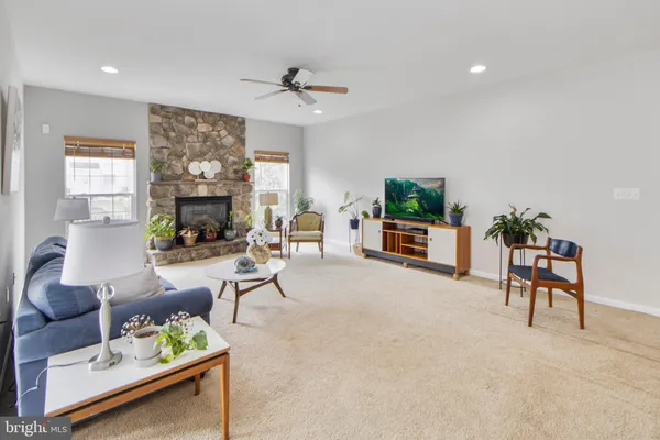 $4,600 | 115 Richard Drive Southeast, Leesburg, VA 20175