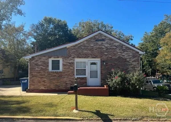 $1,400 | 285 Savannah Avenue, Athens, GA 30601