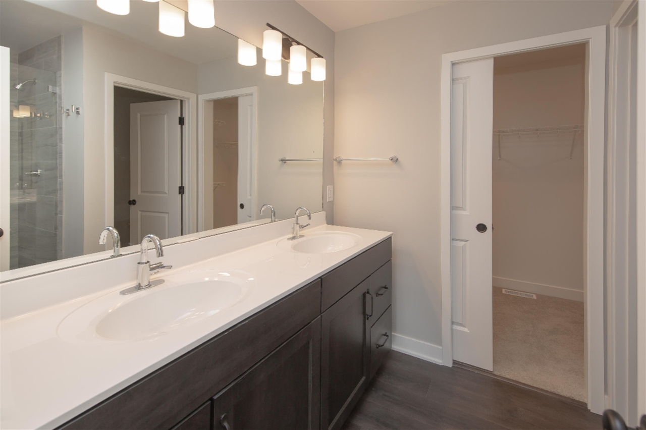 3848 Wetherington Point, Unit 98 Kalamazoo, MI 49009 - Photo 11 of 28