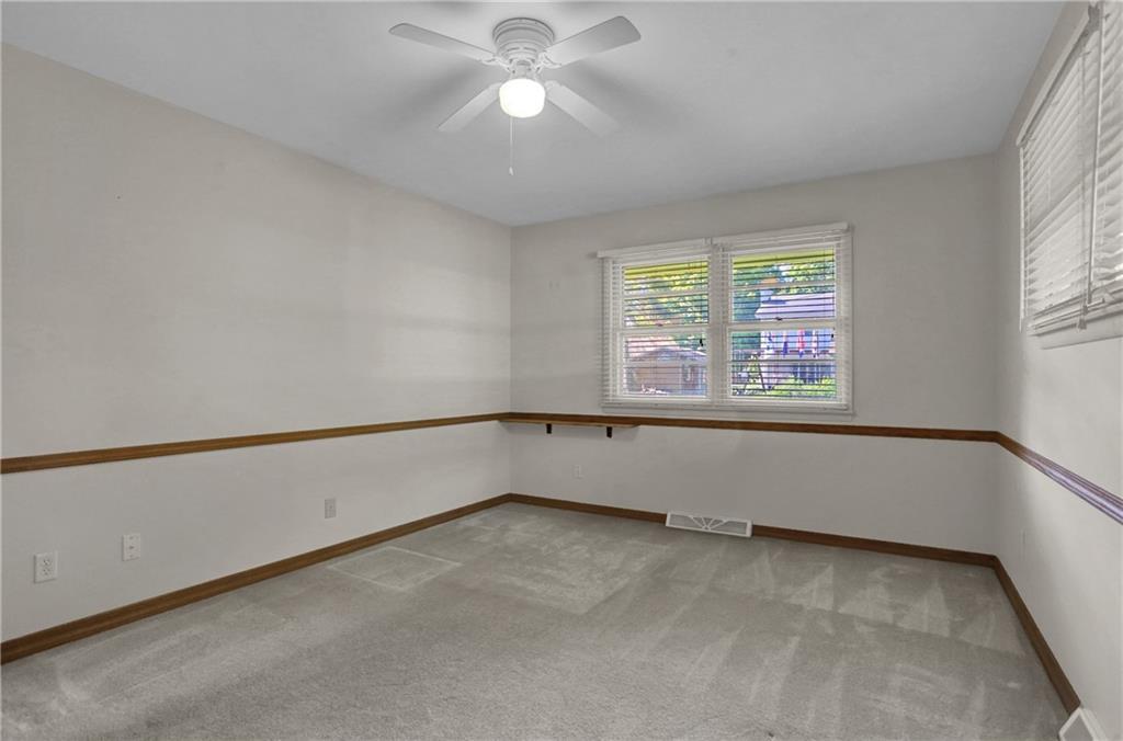 647 Alwyne Road Carmel, IN 46032 - Photo 14 of 30 Gallery Image 14