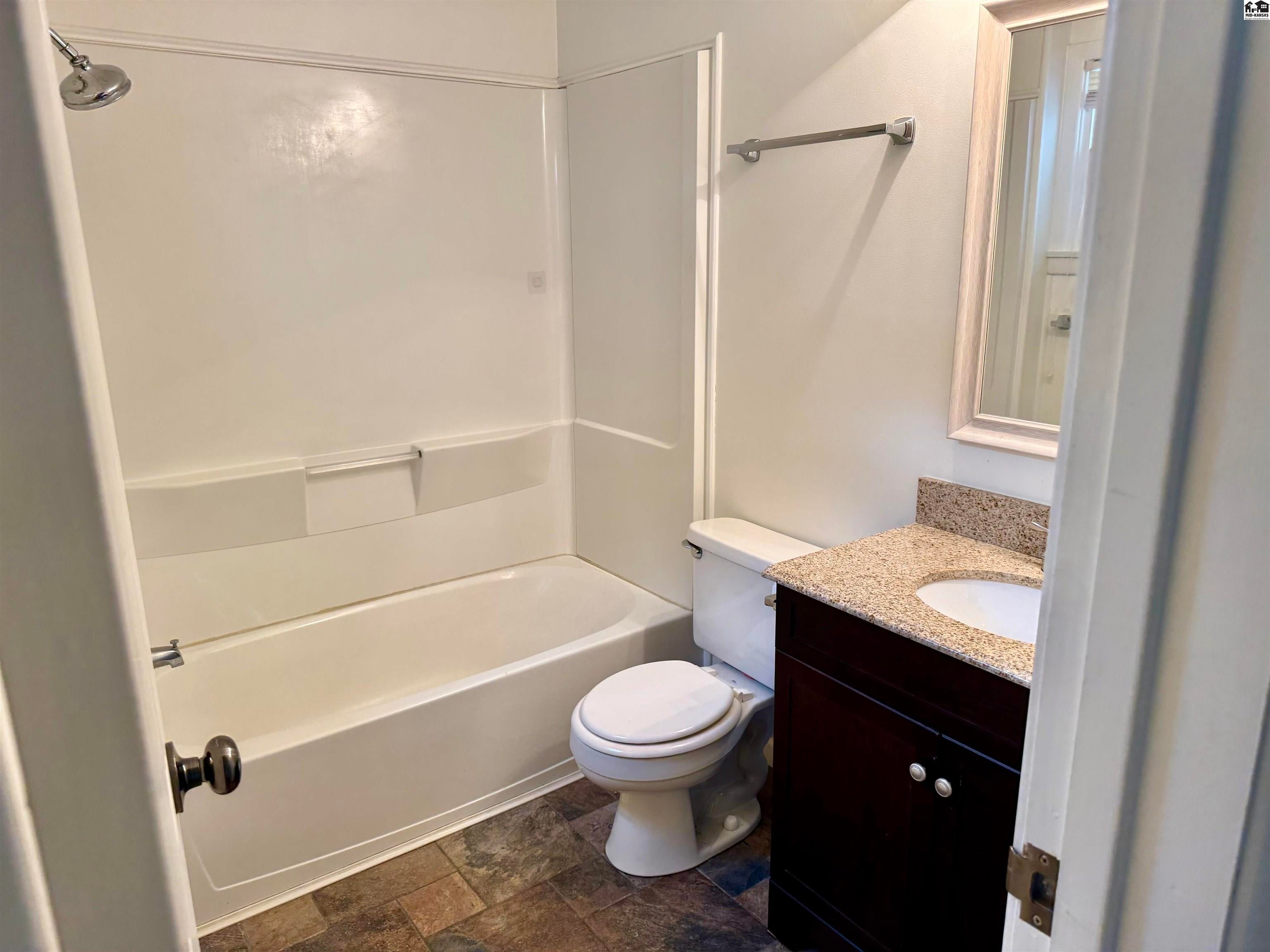 301 Hudson Street Inman, KS 67546 - Photo 12 of 16 Gallery Image 12