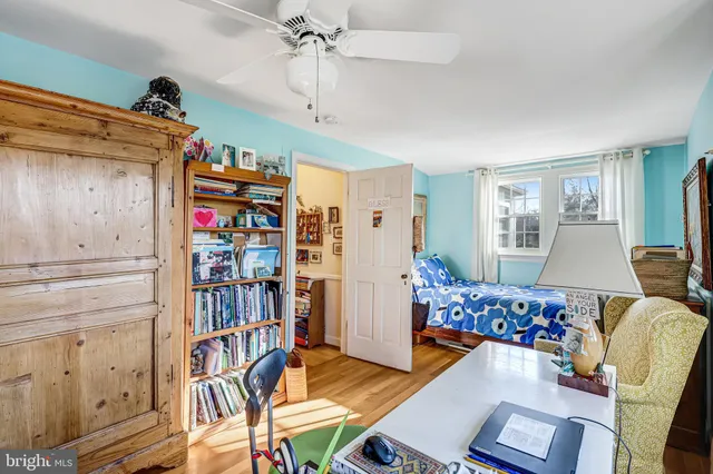 $4,595 | 3062 North Quincy Street, Arlington, VA 22207