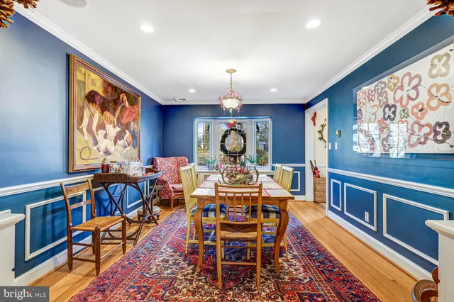 $4,595 | 3062 North Quincy Street, Arlington, VA 22207