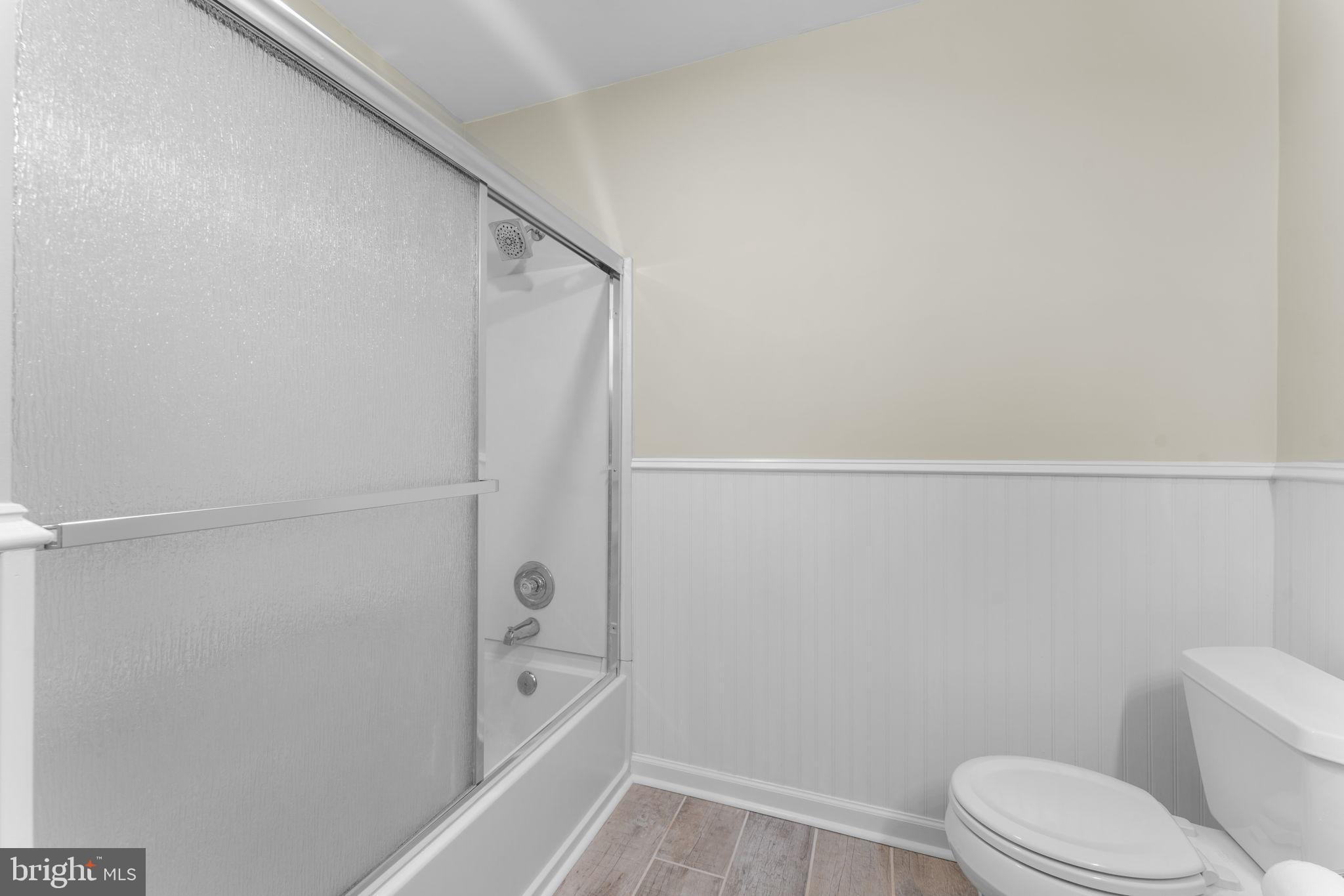 5128 Spring Branch Boulevard Dumfries, VA 22025 - Photo 31 of 60 Large shower space in primary bathroom.