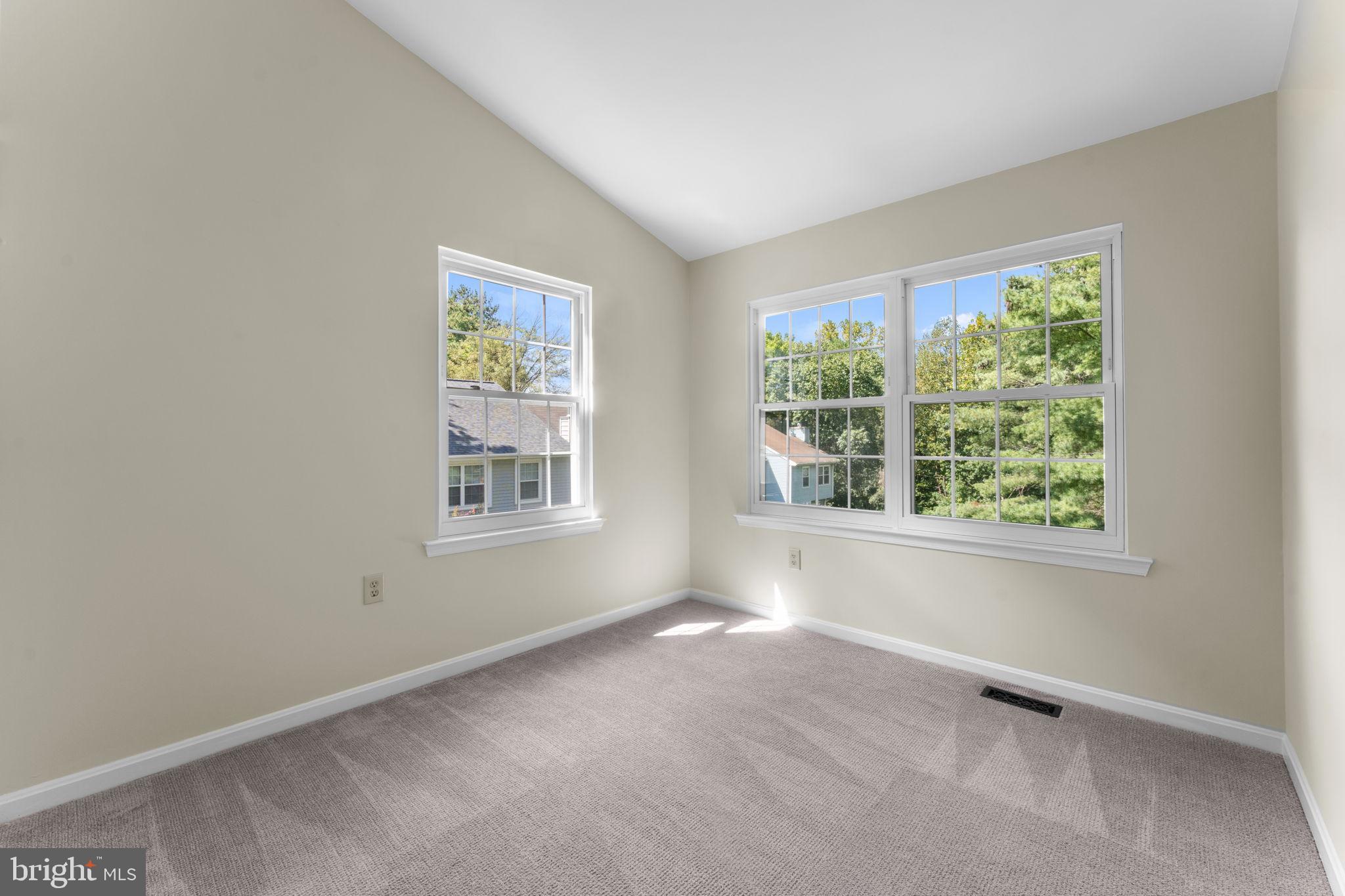 5128 Spring Branch Boulevard Dumfries, VA 22025 - Photo 33 of 60 Upstairs bedroom #1