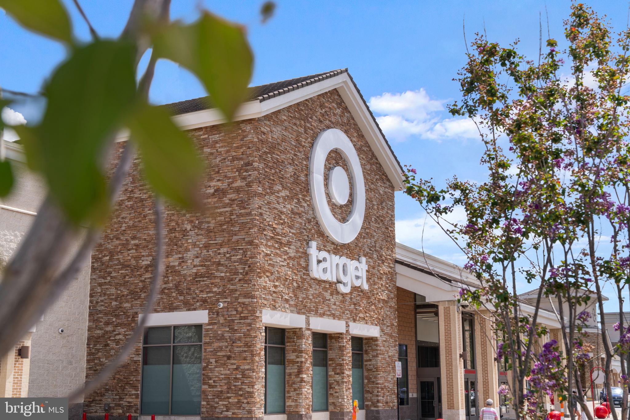 5128 Spring Branch Boulevard Dumfries, VA 22025 - Photo 51 of 60 Everything you need close by!