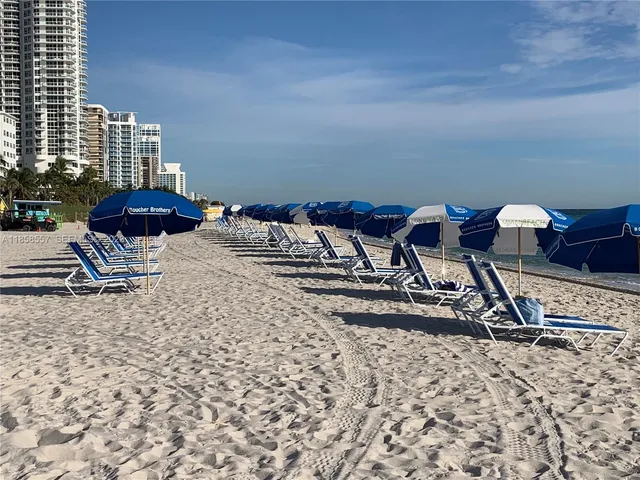 $2,900 | 6039 Collins Avenue, Unit 505, Miami Beach, FL 33140