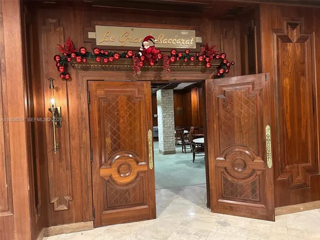 $2,900 | 6039 Collins Avenue, Unit 505, Miami Beach, FL 33140