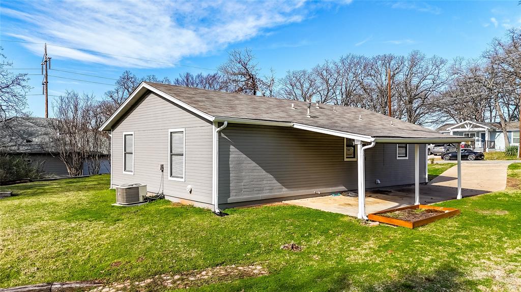 938 Amsden Street Denison, TX 75020 - Photo 38 of 40