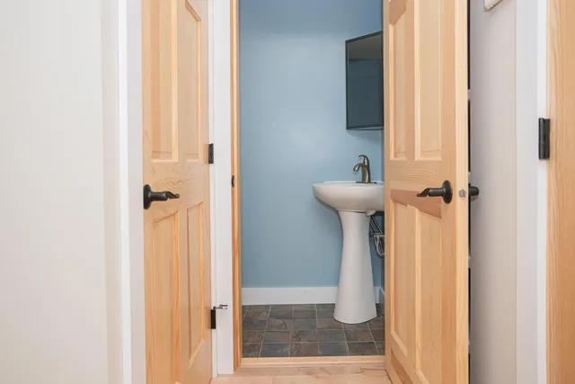 $470,000 | 189 Middle Street, Farmington, ME 04938