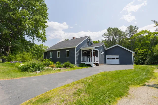 $470,000 | 189 Middle Street, Farmington, ME 04938
