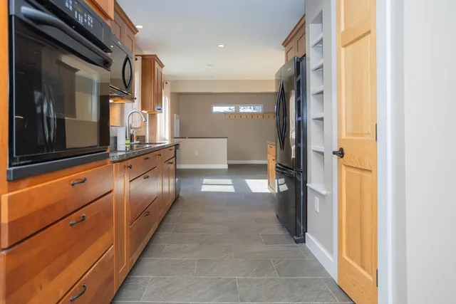 $470,000 | 189 Middle Street, Farmington, ME 04938