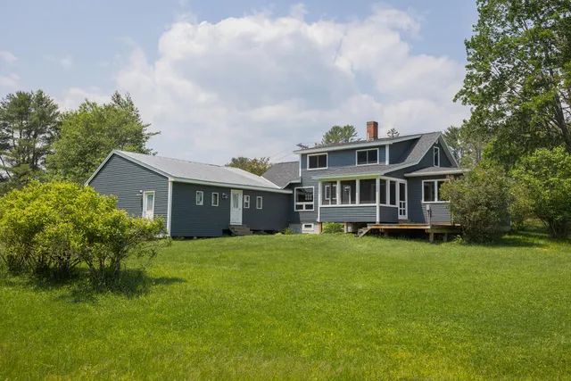 $470,000 | 189 Middle Street, Farmington, ME 04938