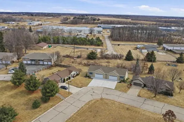 $49,900 | Mckinley Avenue, Unit 9, Clintonville, WI 54929