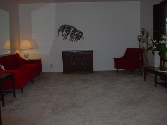 707 West McKenzie Road Greenfield, IN 46140 - Photo 4 of 10 Gallery Image 4