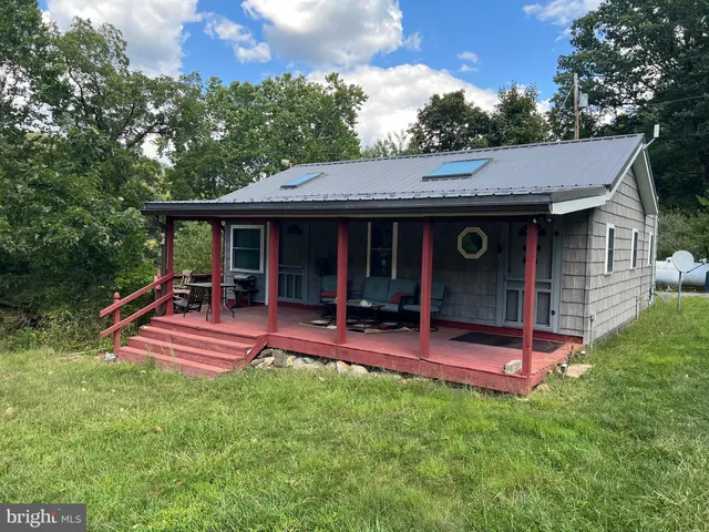 a view of outdoor space yard and patio