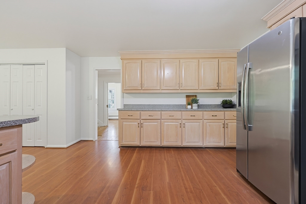 26 Spring Valley Road Belmont, MA 02478 - Photo 12 of 29