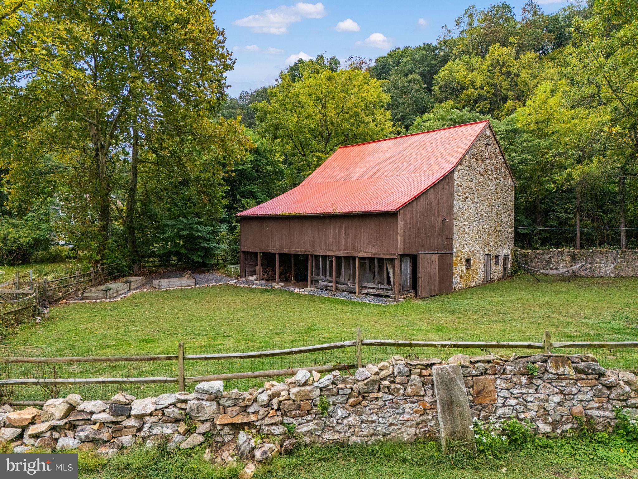 4701 Edges Mill Road Downingtown, PA 19335 - Photo 3 of 56 18th Century Stone Bank Barn