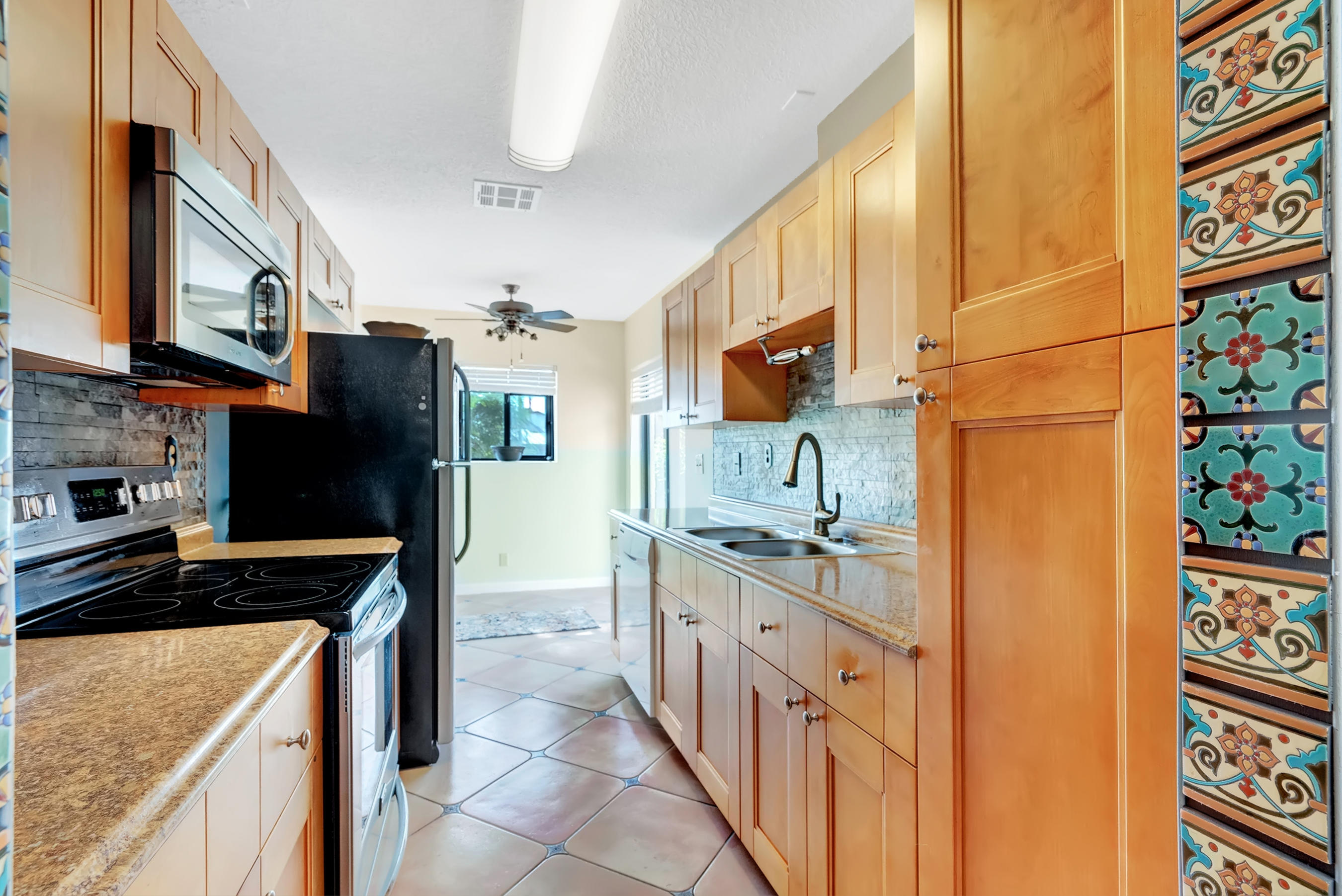 5170 Nesting Way, Unit B Delray Beach, FL 33484 - Photo 7 of 24 DSC02053