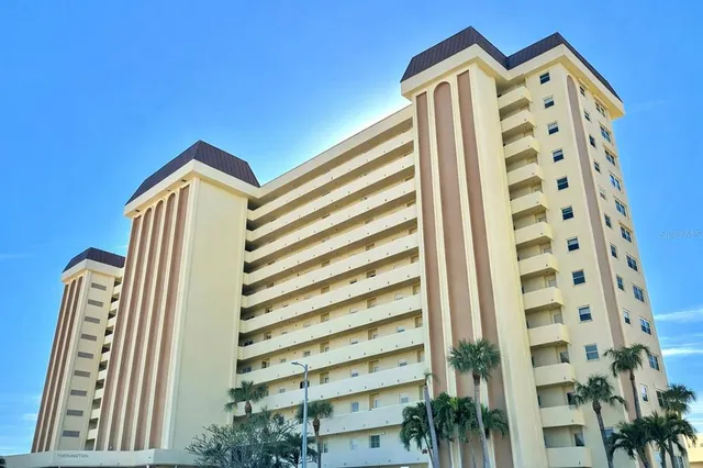 $1,750 | 4550 Cove Circle, Unit 804, St. Petersburg, FL 33708