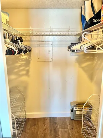 $1,750 | 4550 Cove Circle, Unit 804, St. Petersburg, FL 33708