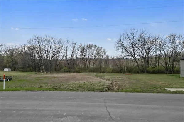 $775,000 | South Wellington Street, Richmond, MO 64085