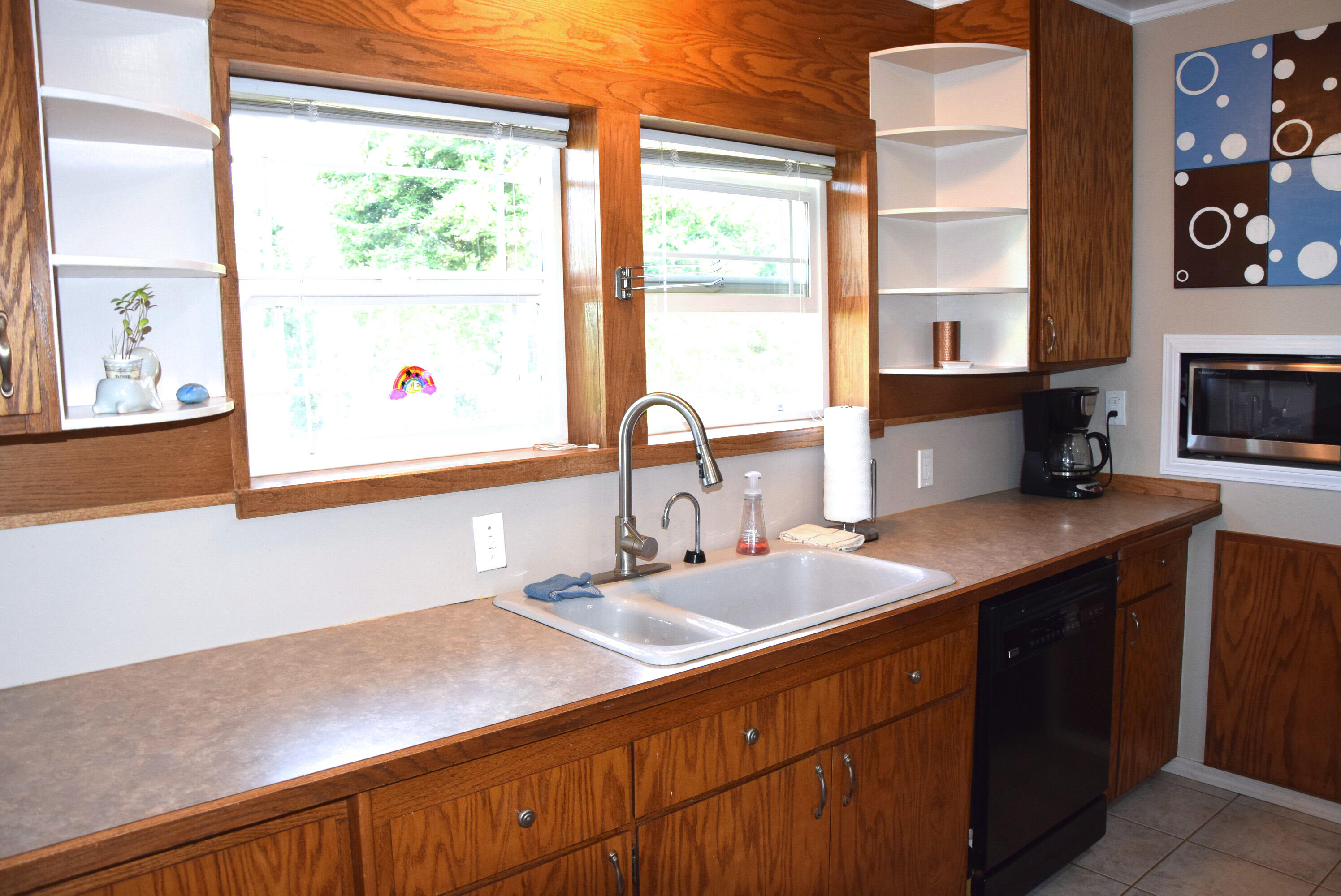 481 South 19th Street Reedsport, OR 97467 - Photo 7 of 28 7 - Kitchen