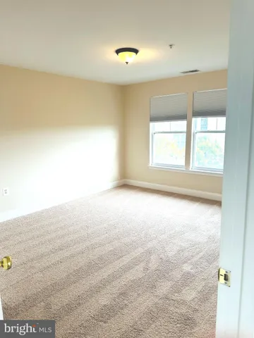 $2,350 | 12828 Clarksburg Square Road, Unit 303, Clarksburg, MD 20871