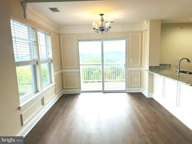 $2,350 | 12828 Clarksburg Square Road, Unit 303, Clarksburg, MD 20871