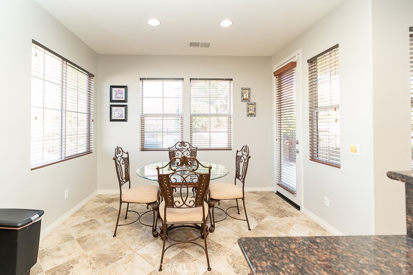 39236 Shree Road Temecula, CA 92591 - Photo 12 of 27