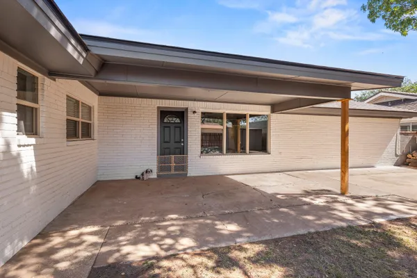 $275,000 | 220 Sandalwood Lane, Levelland, TX 79336