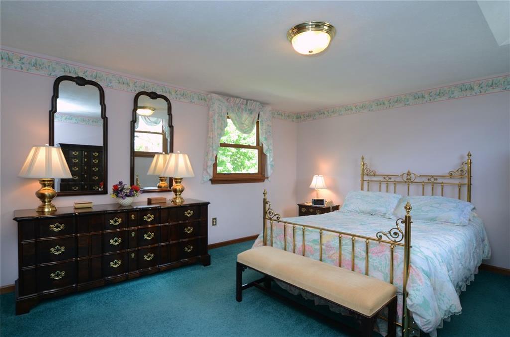 201 Lytton Road Coraopolis, PA 15108 - Photo 17 of 25 MASTER BEDROOM 2ND FLOOR.