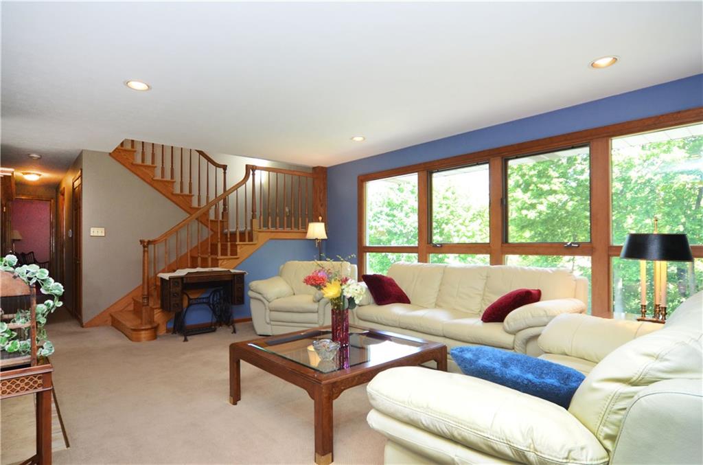 201 Lytton Road Coraopolis, PA 15108 - Photo 5 of 25 FAMILY ROOM WITH GENEROUS SIZE WINDOW OVERLOOKING BACK YARD.