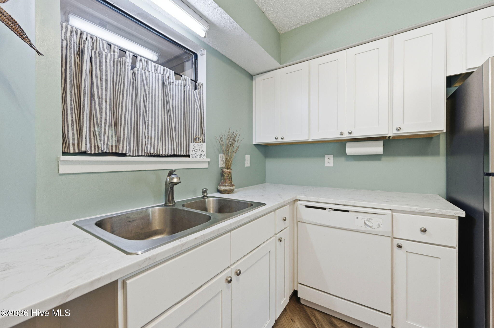 732 Azalea Drive, Unit 409 Hampstead, NC 28443 - Photo 8 of 72