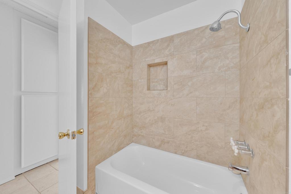 9931 Knollview Drive Spring Valley, CA 91977 - Photo 14 of 22