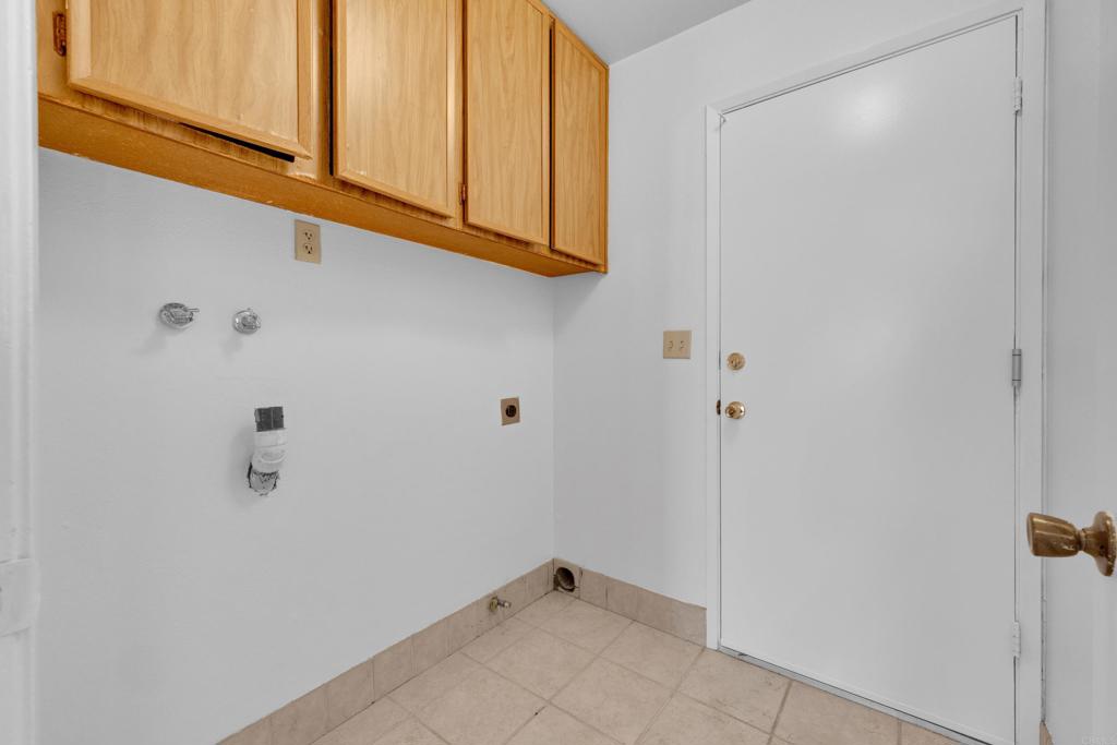 9931 Knollview Drive Spring Valley, CA 91977 - Photo 16 of 22