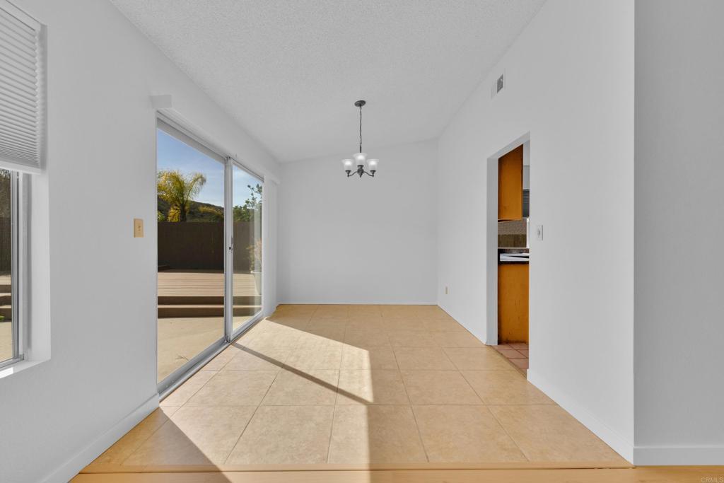 9931 Knollview Drive Spring Valley, CA 91977 - Photo 5 of 22