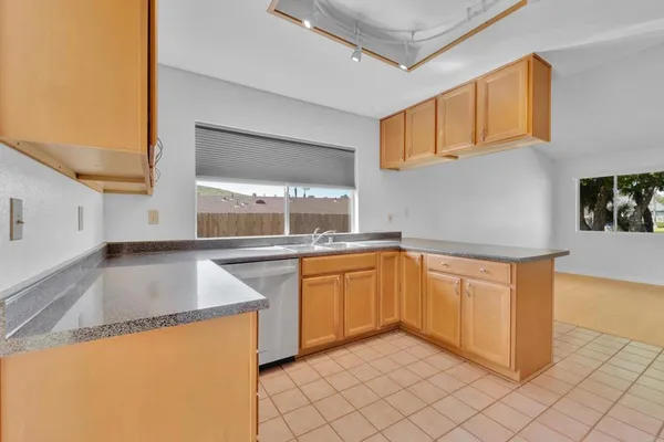 $875,000 | 9931 Knollview Drive, Spring Valley, CA 91977