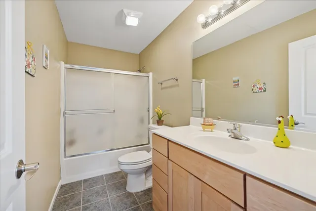 $724,900 | 980 Dakota Drive, Woodstock, IL 60098