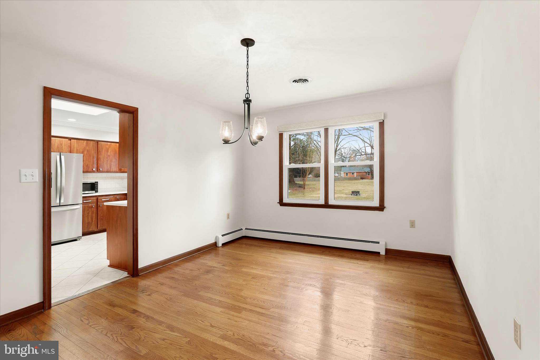 8004 Clearfield Road Frederick, MD 21702 - Photo 13 of 52 Dining Room - Hardwood Floors