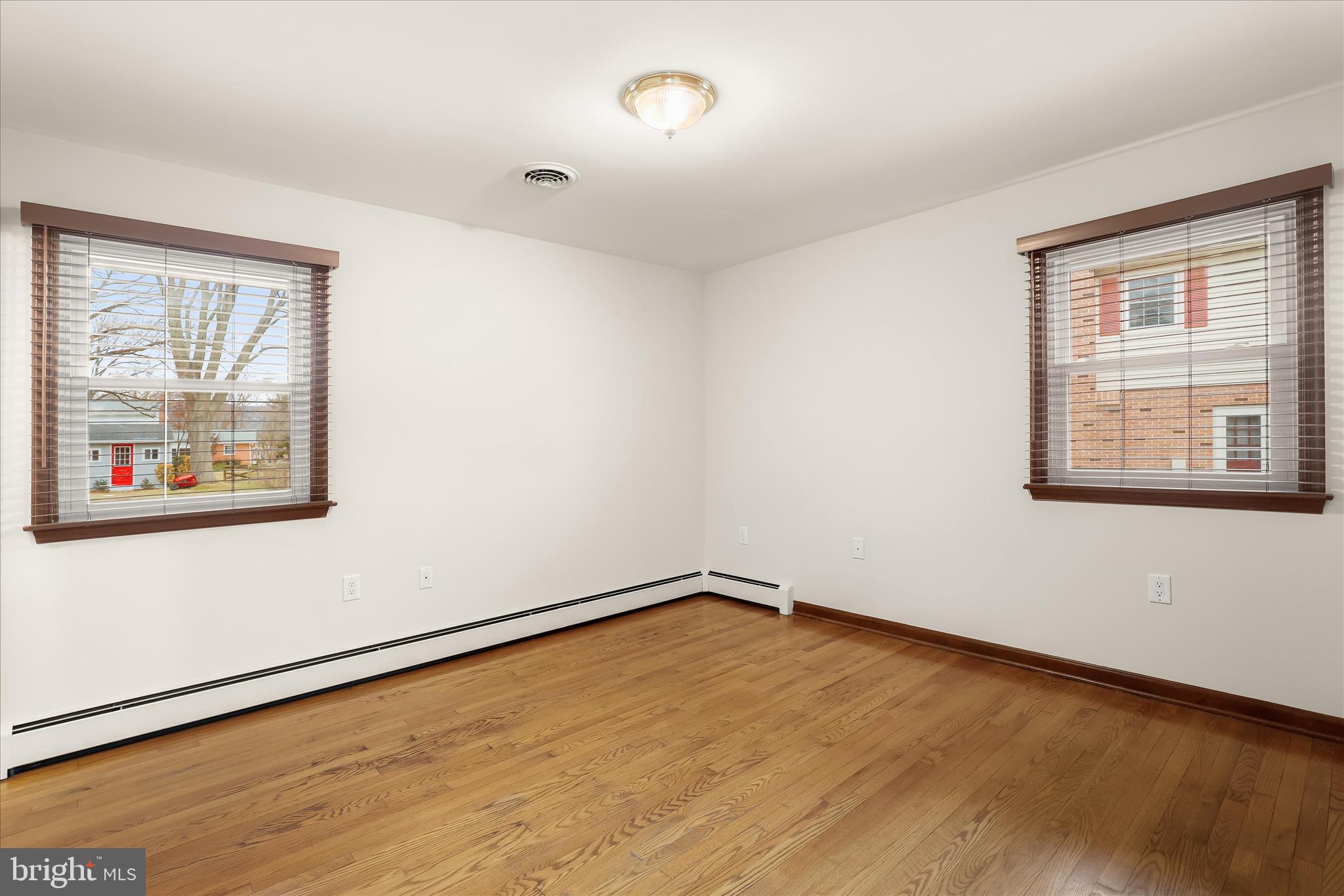 8004 Clearfield Road Frederick, MD 21702 - Photo 19 of 52 Primary Bedroom - Renovated En-Suite Full Bath