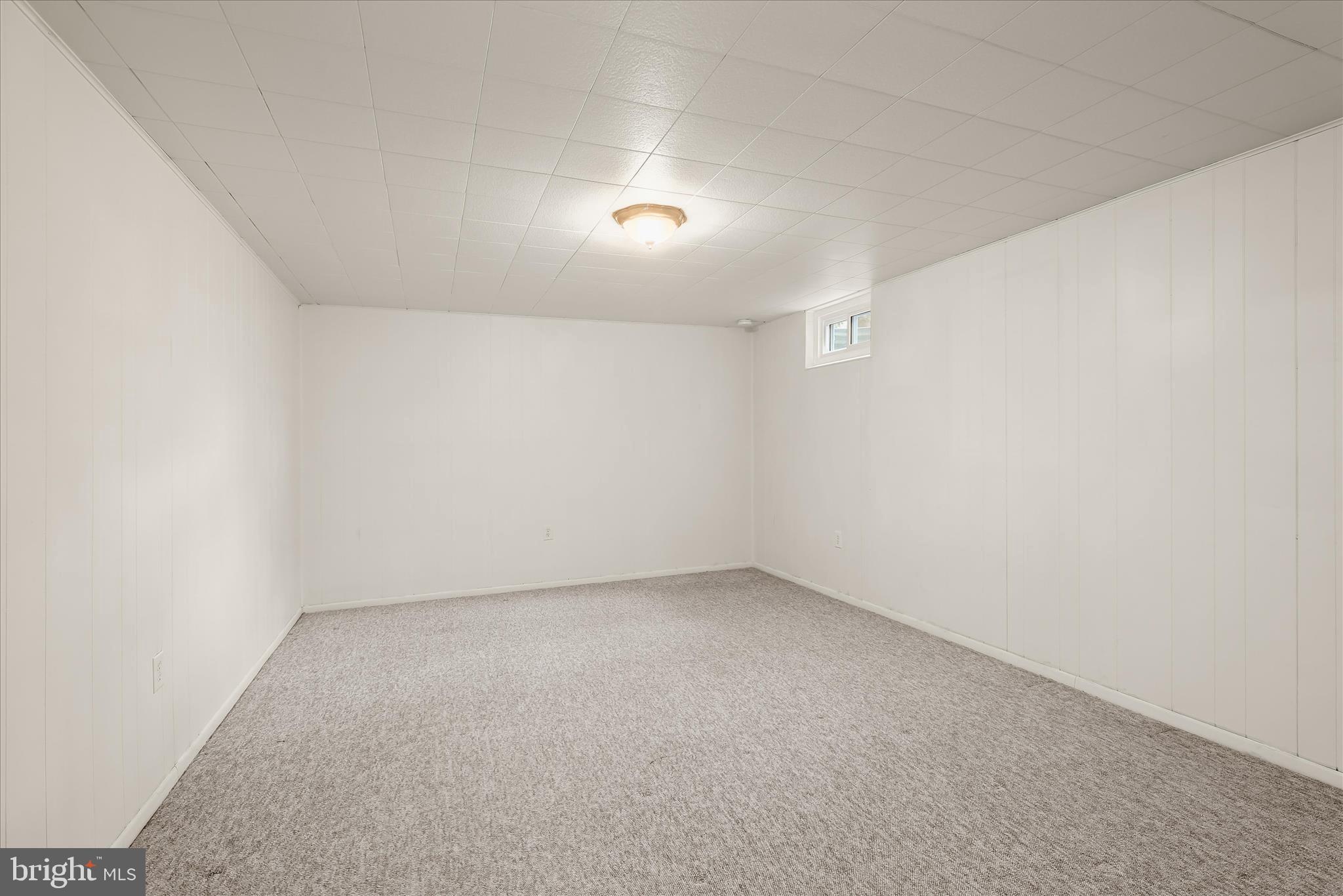 8004 Clearfield Road Frederick, MD 21702 - Photo 33 of 52 Family Room