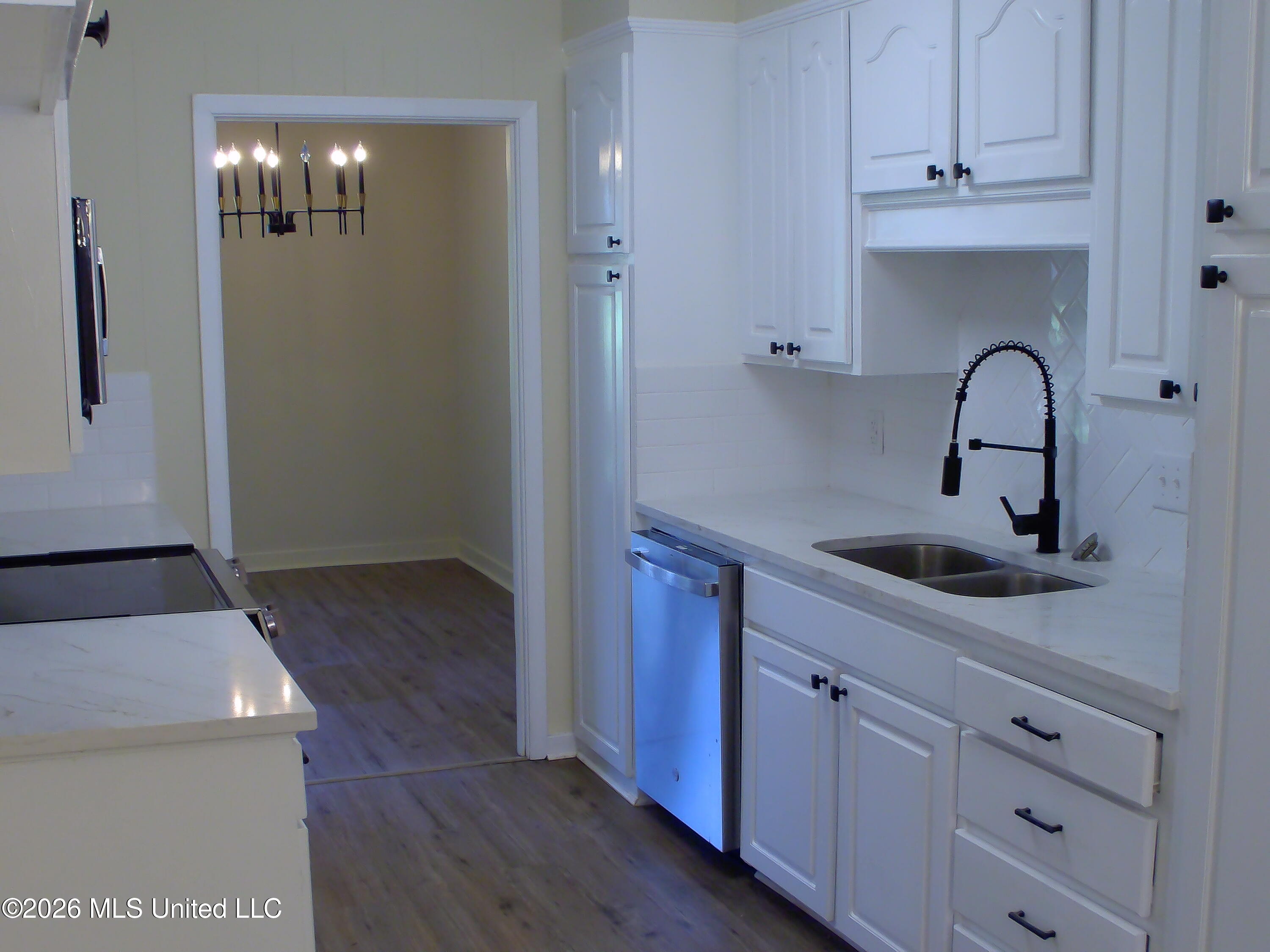 4649 Old Lake Road Jackson, MS 39212 - Photo 12 of 20 20260408_1229_4692