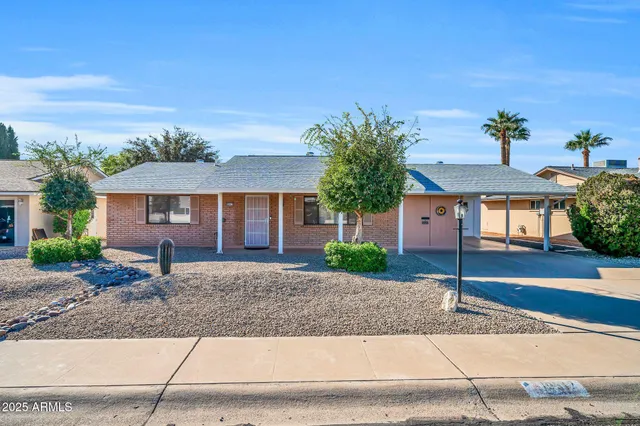 $285,000 | 10517 West Cumberland Drive, Sun City, AZ 85351